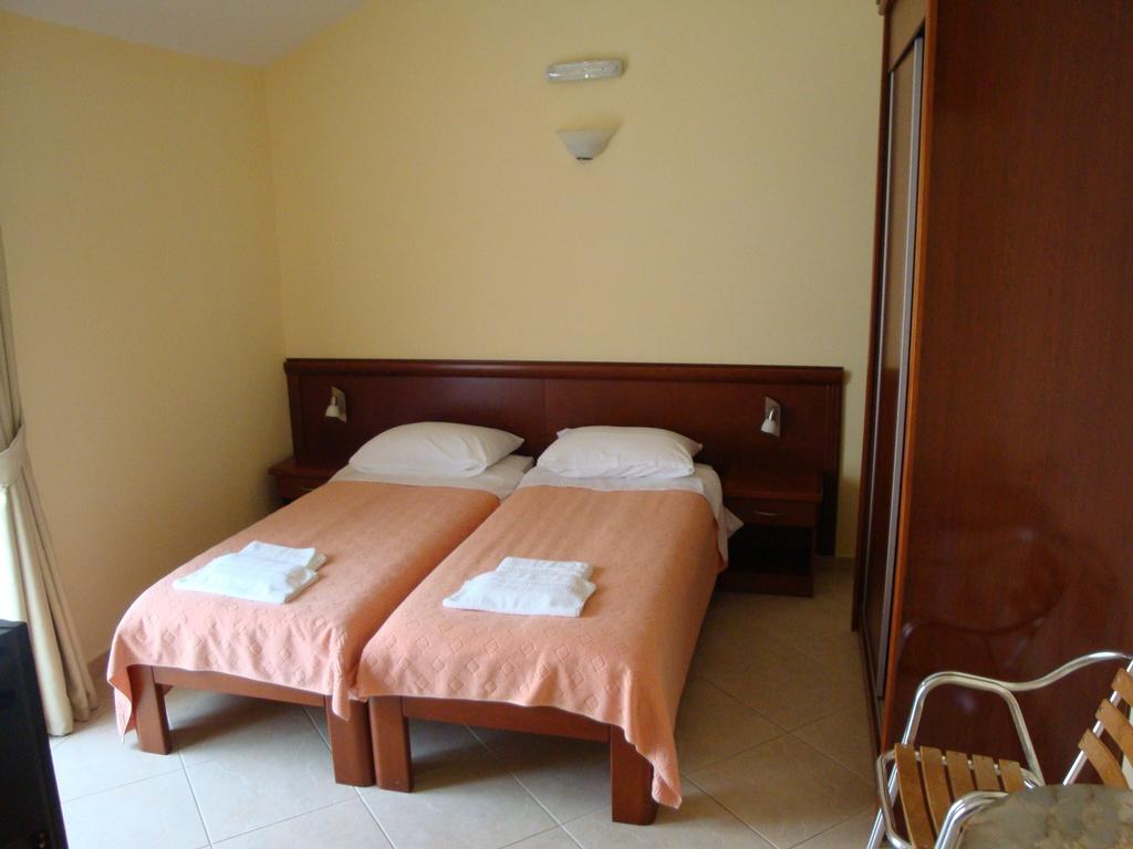 Pima Apartmani Bed & Breakfast 4*